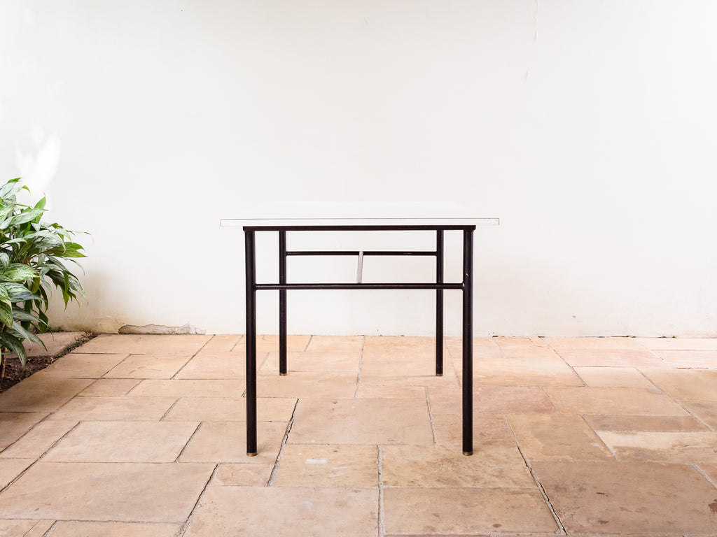 Geraldo de Barros | Mesa de Jantar em Ferro e Formica