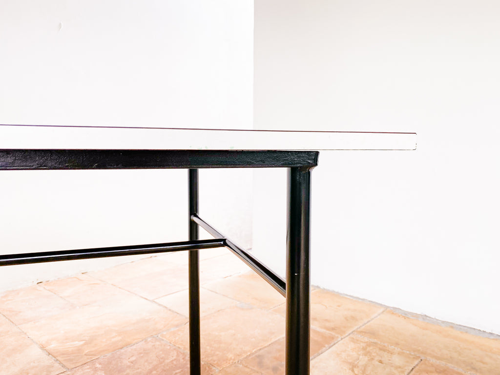 Geraldo de Barros | Mesa de Jantar em Ferro e Formica