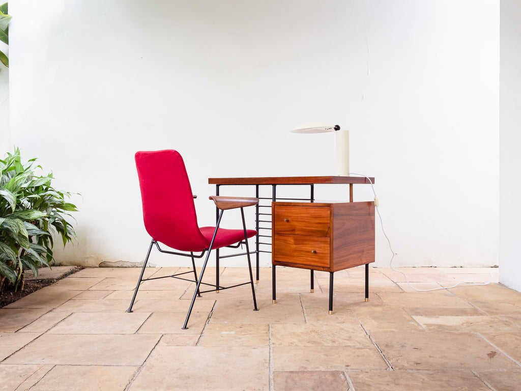 Autor Desconhecido | Escrivaninha em Ferro, Caviúna e Formica