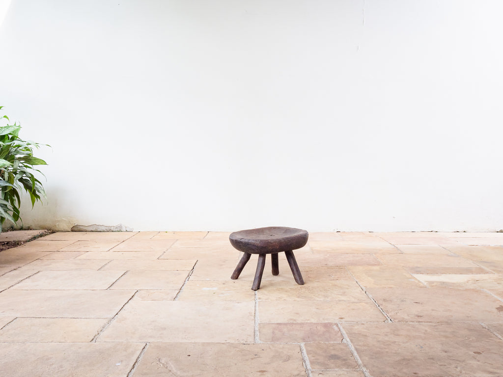 Autor Desconhecido | Banco Mocho Rústico II