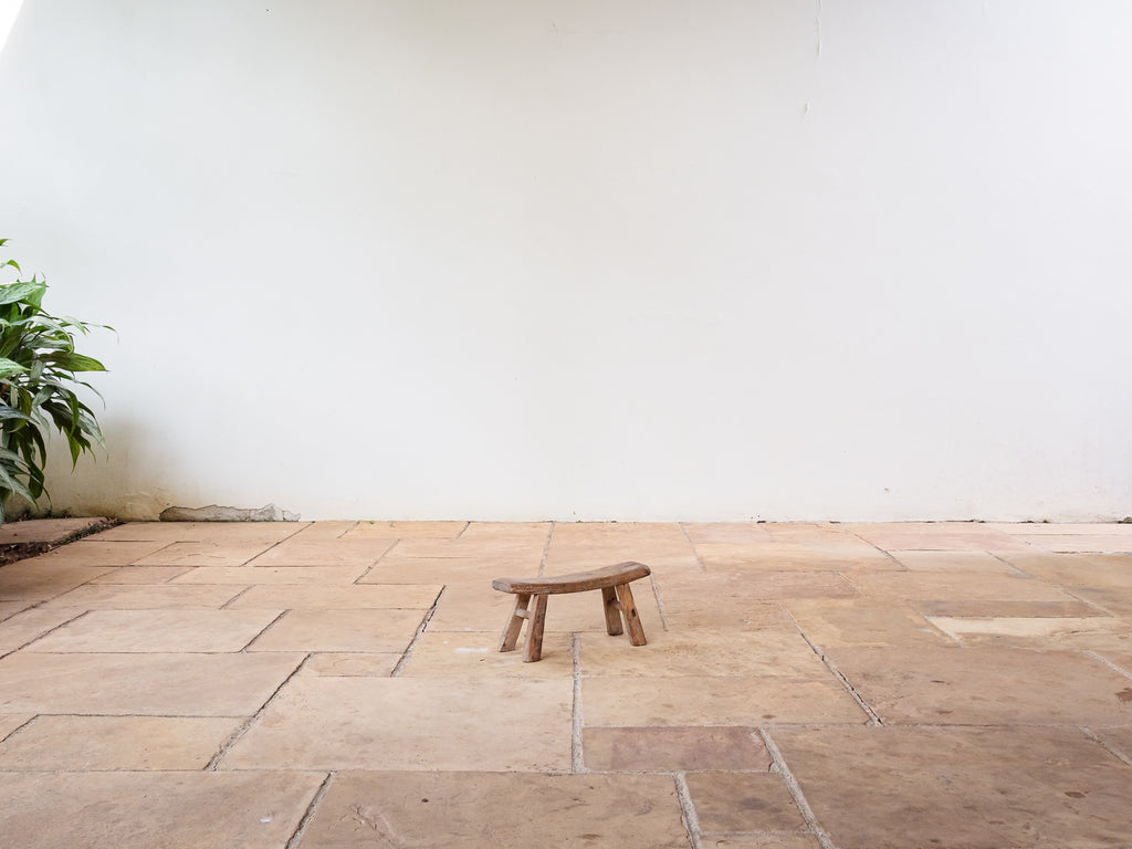 Autor Desconhecido | Banco Mocho Rústico III