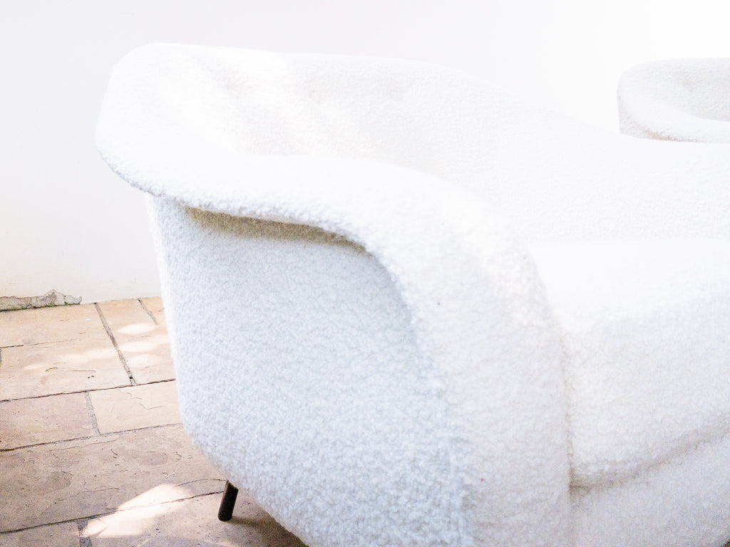 Joaquim Tenreiro | Par de Poltronas com Pés de Ferro