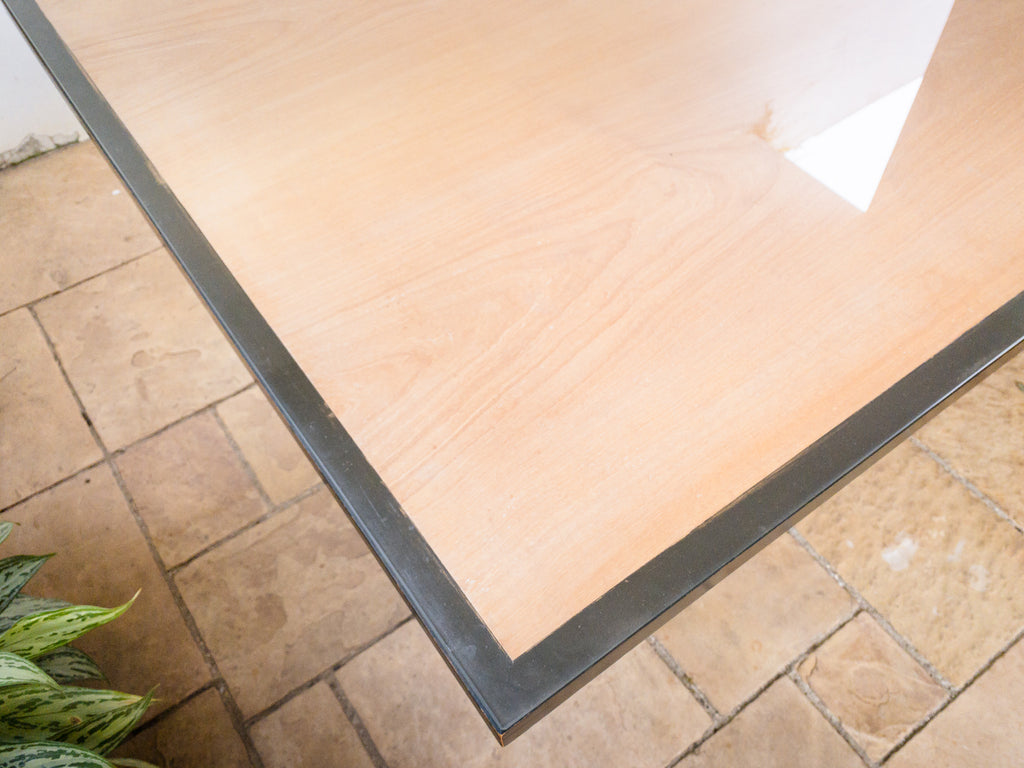 Branco & Preto | Mesa de Jantar em Pau Marfim Ebanizado