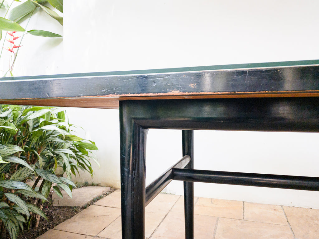 Branco & Preto | Mesa de Jantar em Pau Marfim Ebanizado