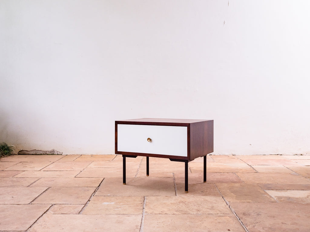 Geraldo de Barros | Mesa de Cabeceira em Ferro, Jacarandá e Formica