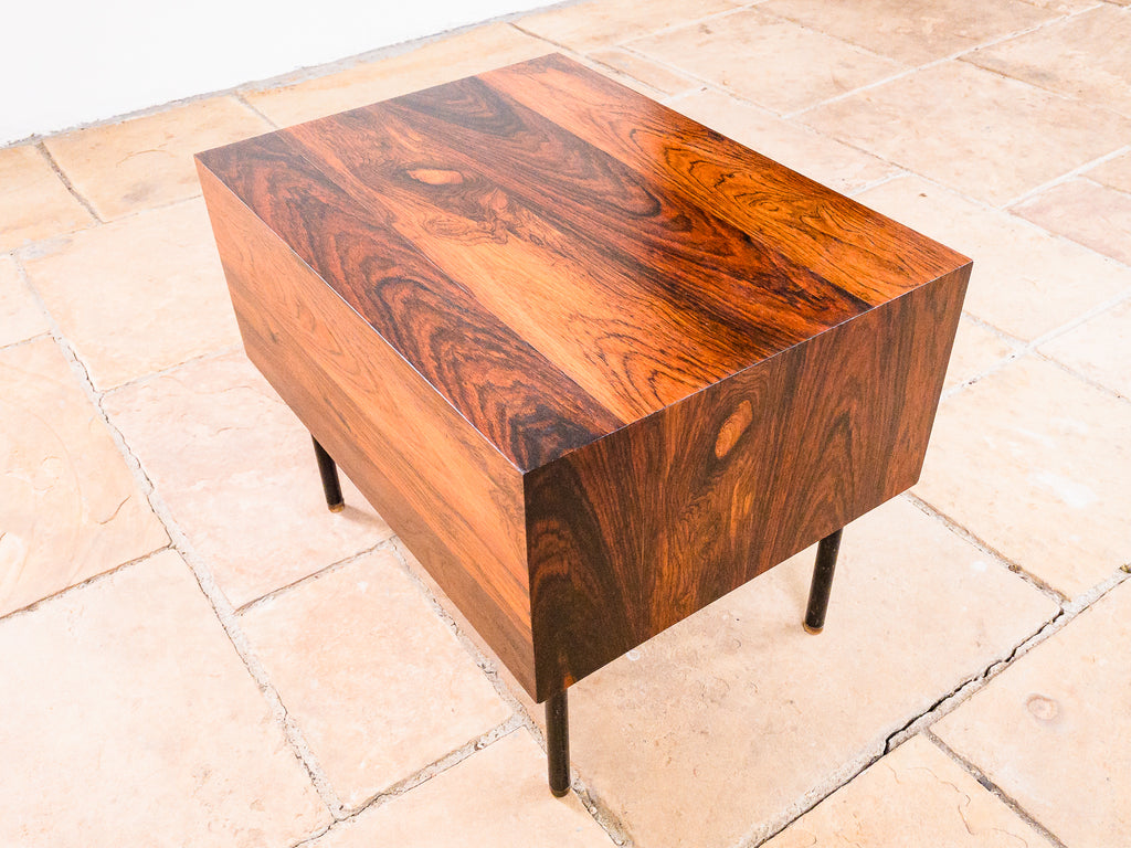 Geraldo de Barros | Mesa de Cabeceira em Ferro, Jacarandá e Formica