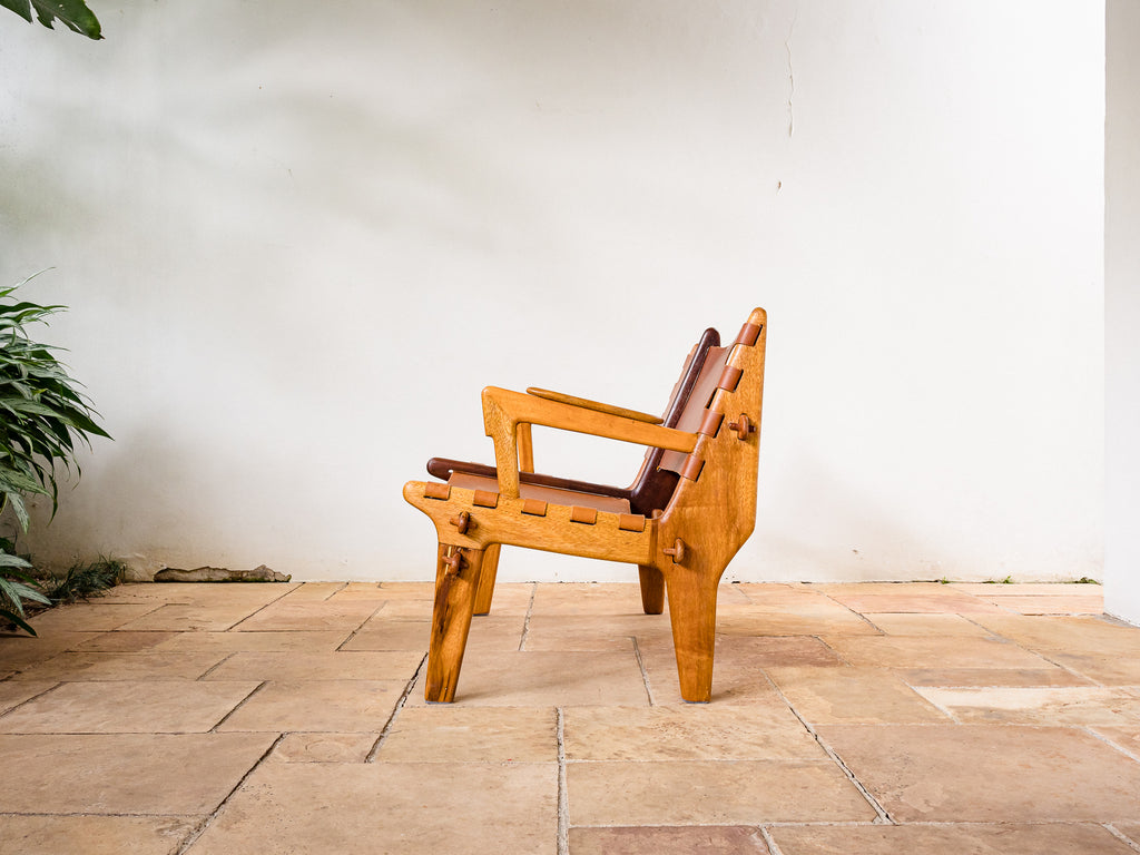 Angel Pazmino | Namoradeira Cotacachi