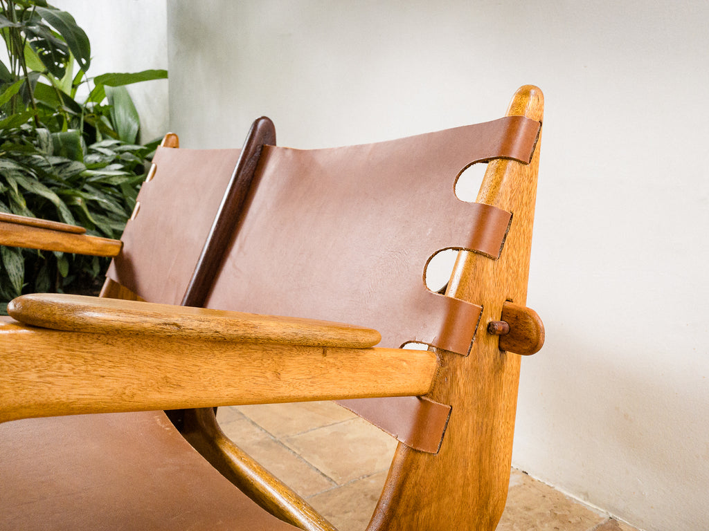 Angel Pazmino | Namoradeira Cotacachi