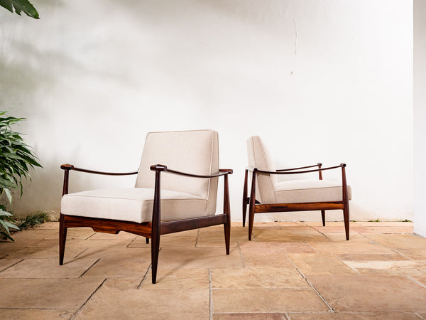 Liceu de Artes e Ofícios | Par de Poltronas em Jacarandá, à maneira de Finn Juhl