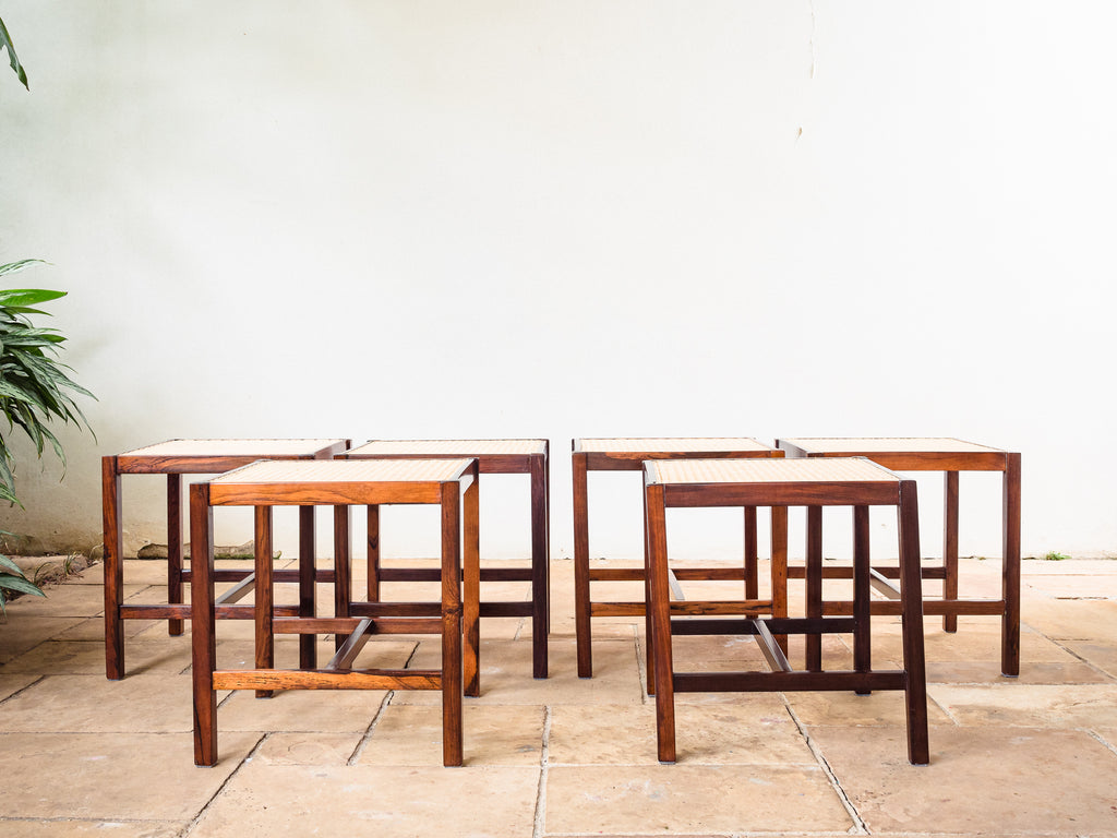 Banqueta em Jacarandá e Palhinha