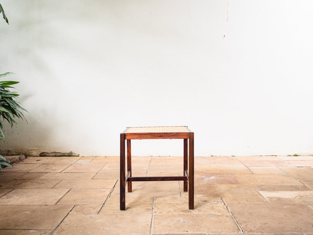 Banqueta em Jacarandá e Palhinha