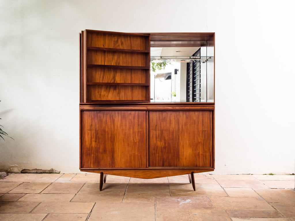 Martin Eisler | Bar em Caviúna para a Móveis Artesanal