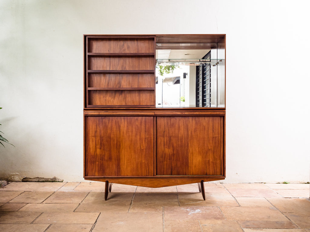 Martin Eisler | Bar em Caviúna para a Móveis Artesanal