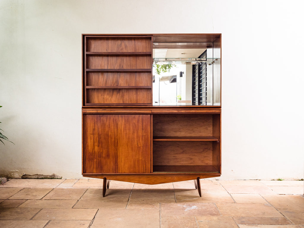 Martin Eisler | Bar em Caviúna para a Móveis Artesanal