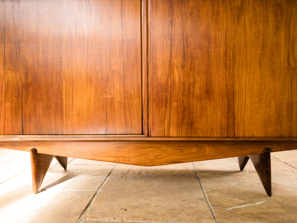 Martin Eisler | Bar em Caviúna para a Móveis Artesanal