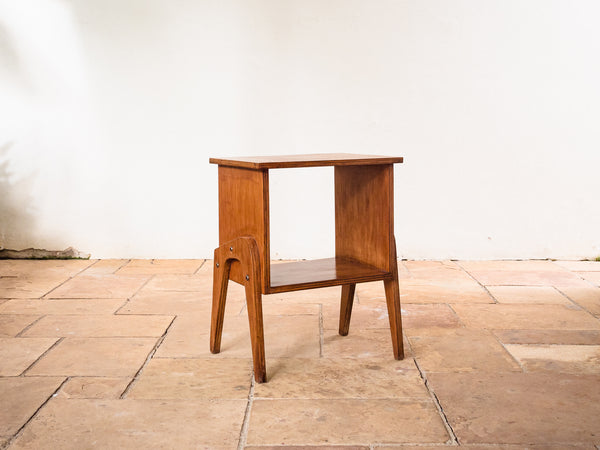 José Zanine Caldas | Mesa Auxiliar em Compensado