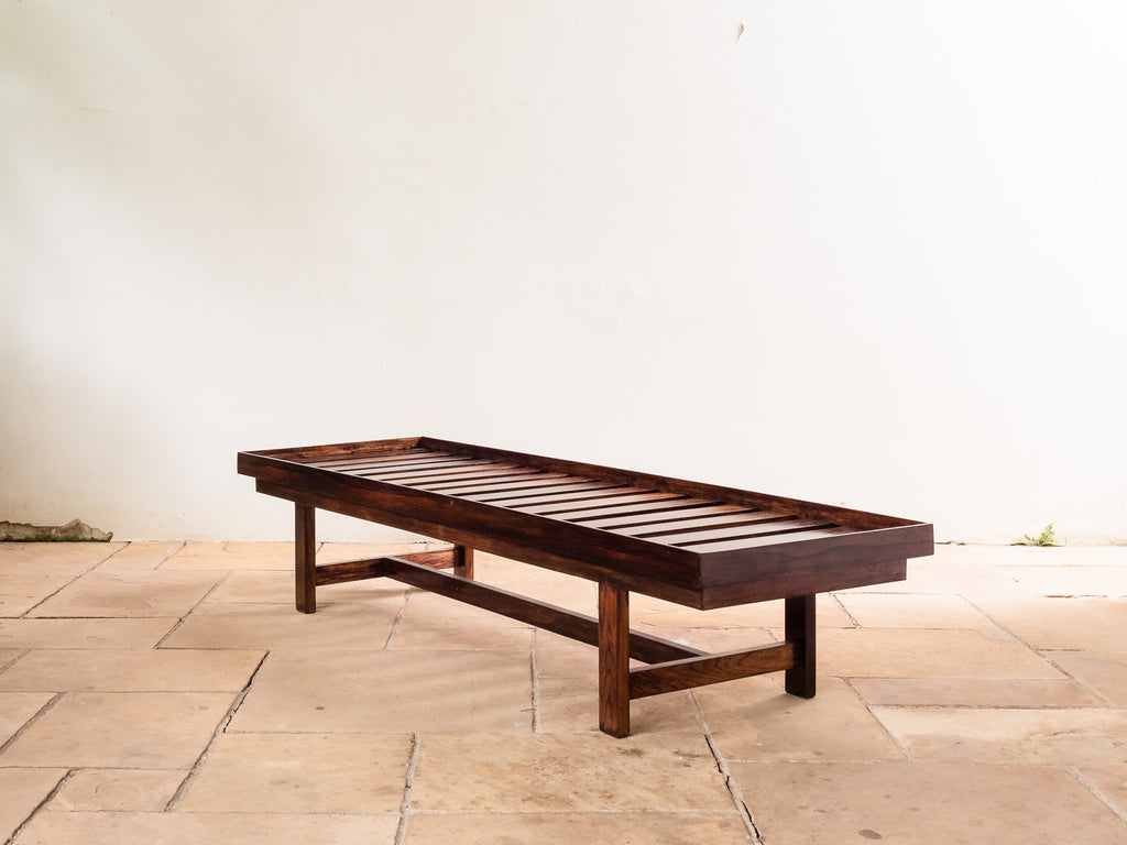 Banco Ripado em Jacarandá