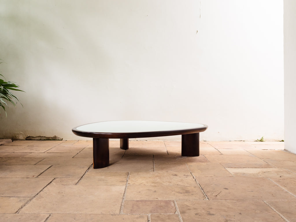 Mesa De Centro Triangular em Jacarandá