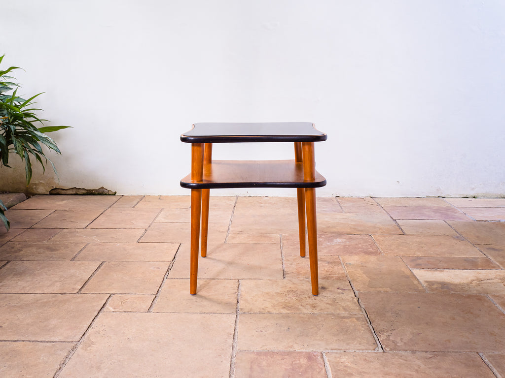 Mesa Auxilar com Tampo de Vidro Preto