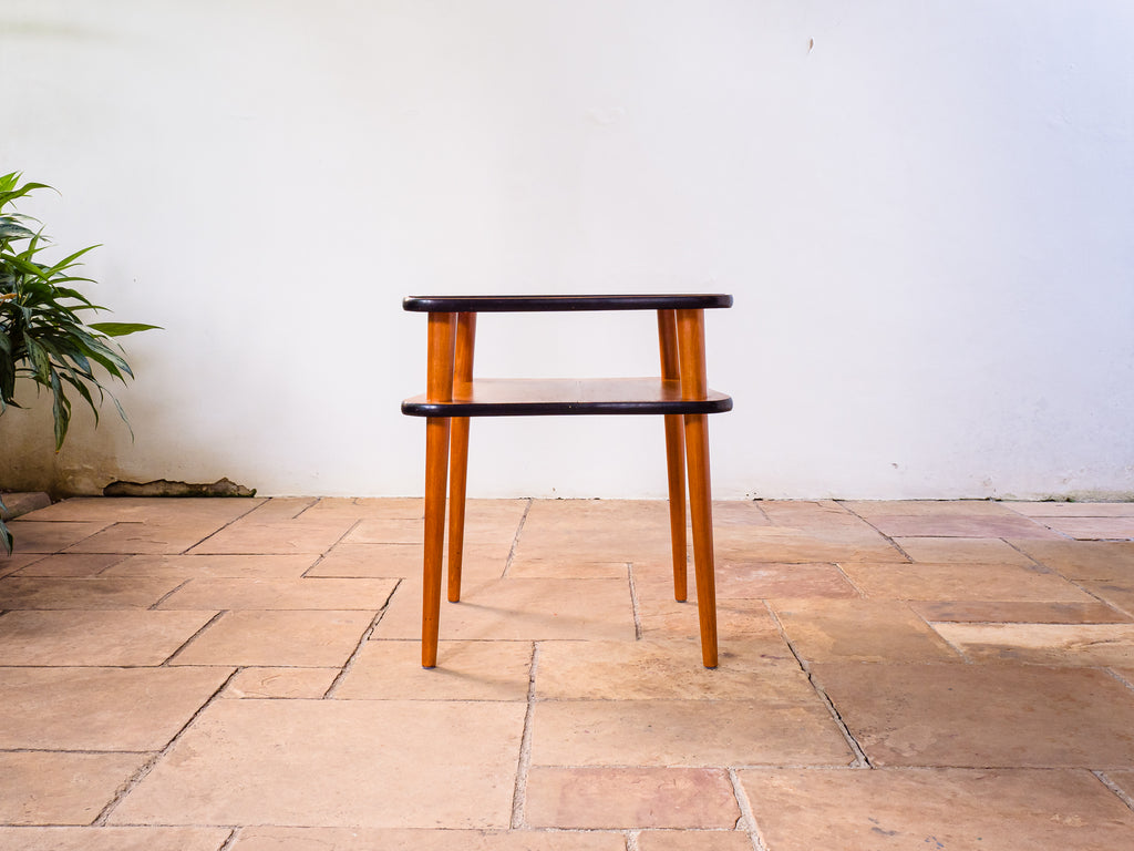 Mesa Auxilar com Tampo de Vidro Preto