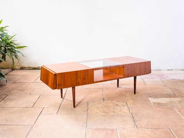 Martin Eisler | Mesa Vitrine com Gavetas