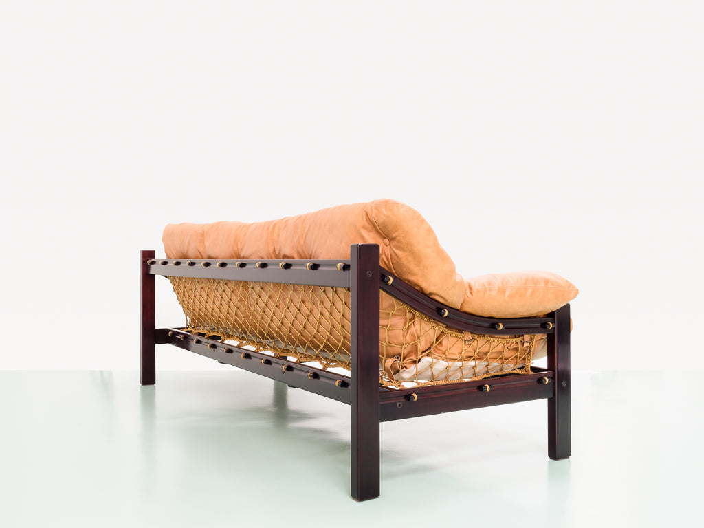 Jean Gillon | Sofá Tijuca