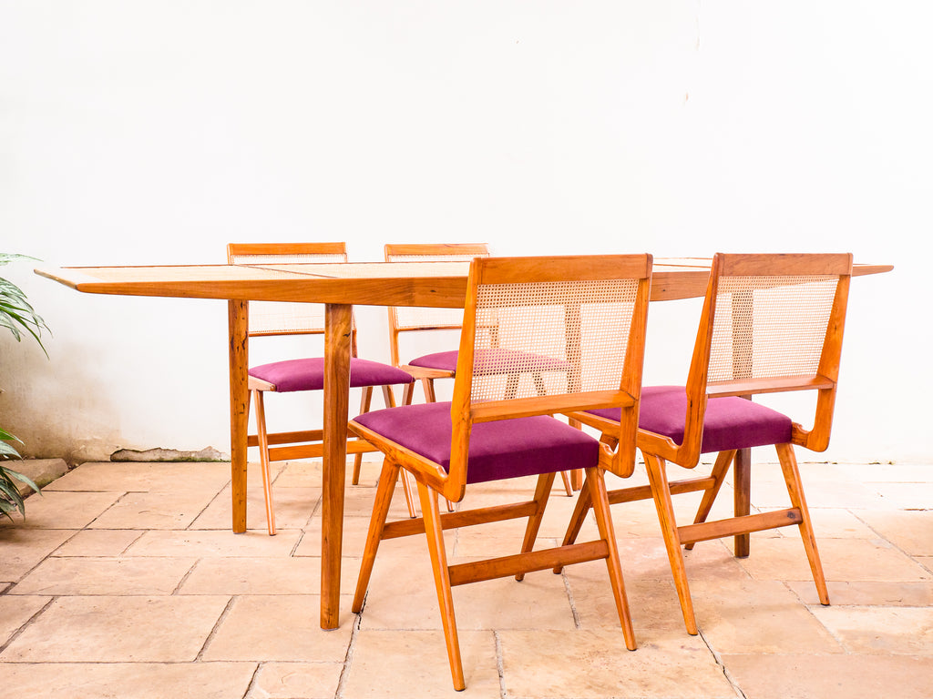 Martin Eisler | Mesa de Jantar em Caviúna e Palhinha