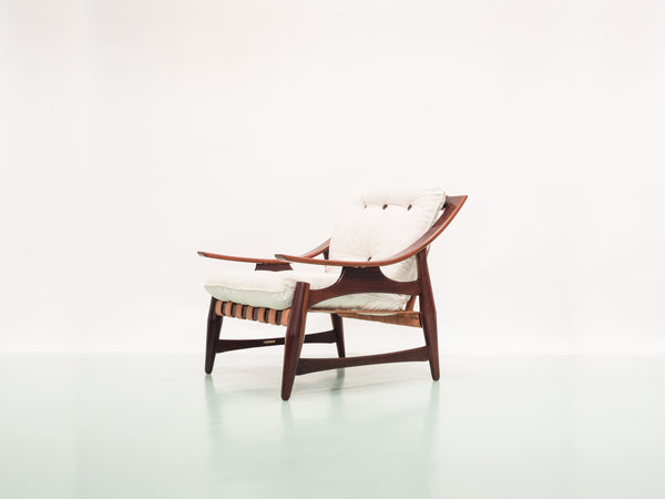 Liceu de Artes e Ofícios | Poltrona em Jacarandá