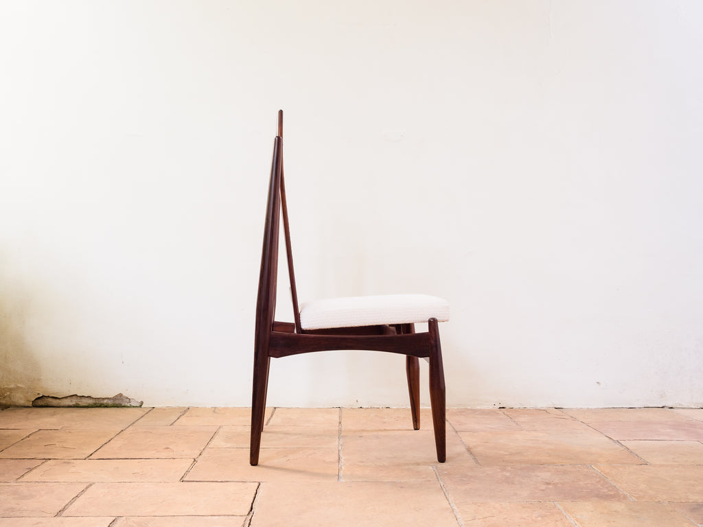 Liceu de Artes e Ofícios | Conjunto de 16 cadeiras de Jacarandá e palhinha