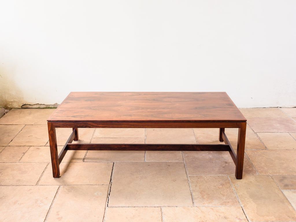 Mesa de Centro em Jacarandá