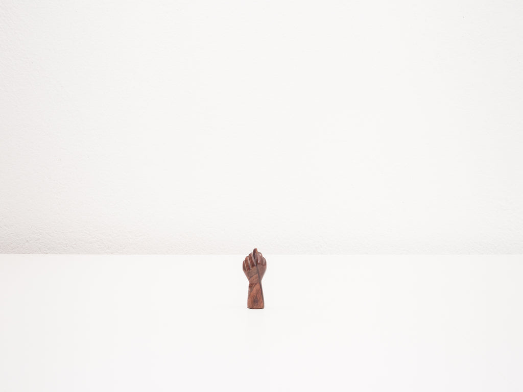 Figa Entalhada em Jacarandá Pequena