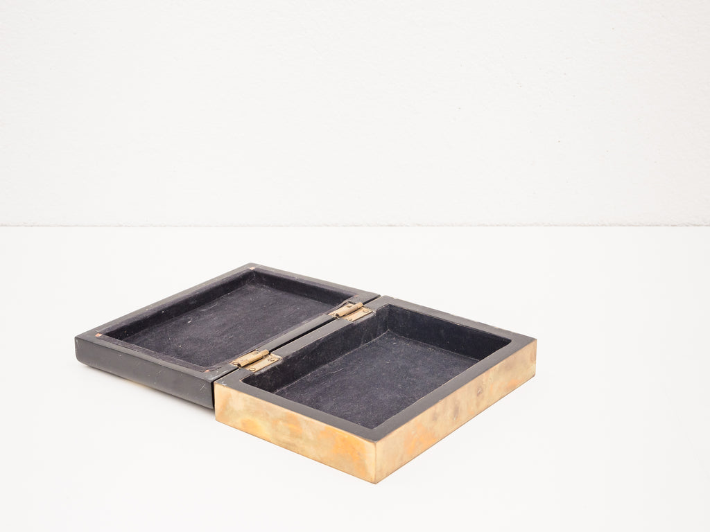 Porta-Jóias com Tampa de Resina