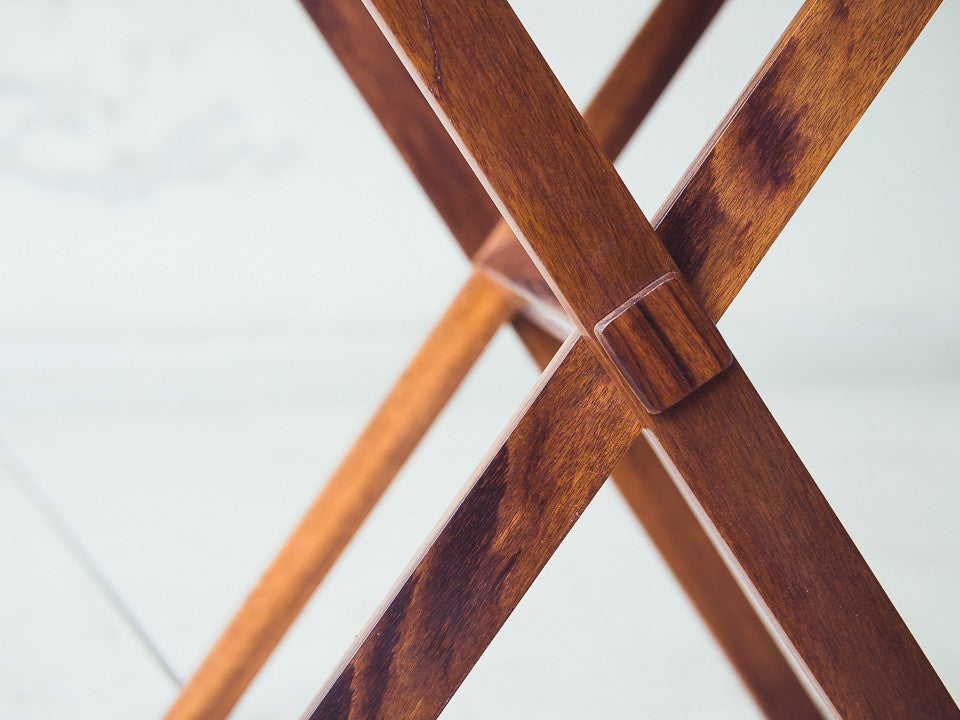 Mesinha Bandeja em Gonçalo Alves