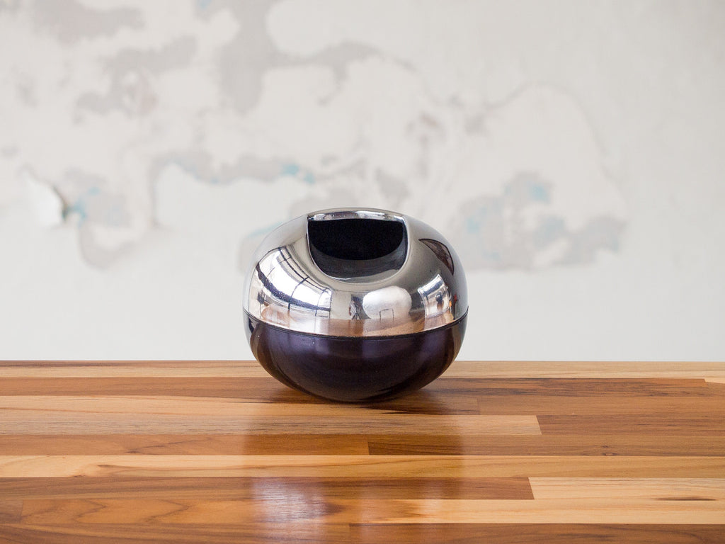 Cinzeiro Bola Preto e Cromo