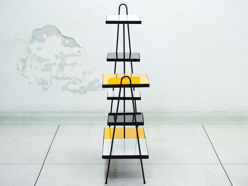 Estante Ferro e Fórmica