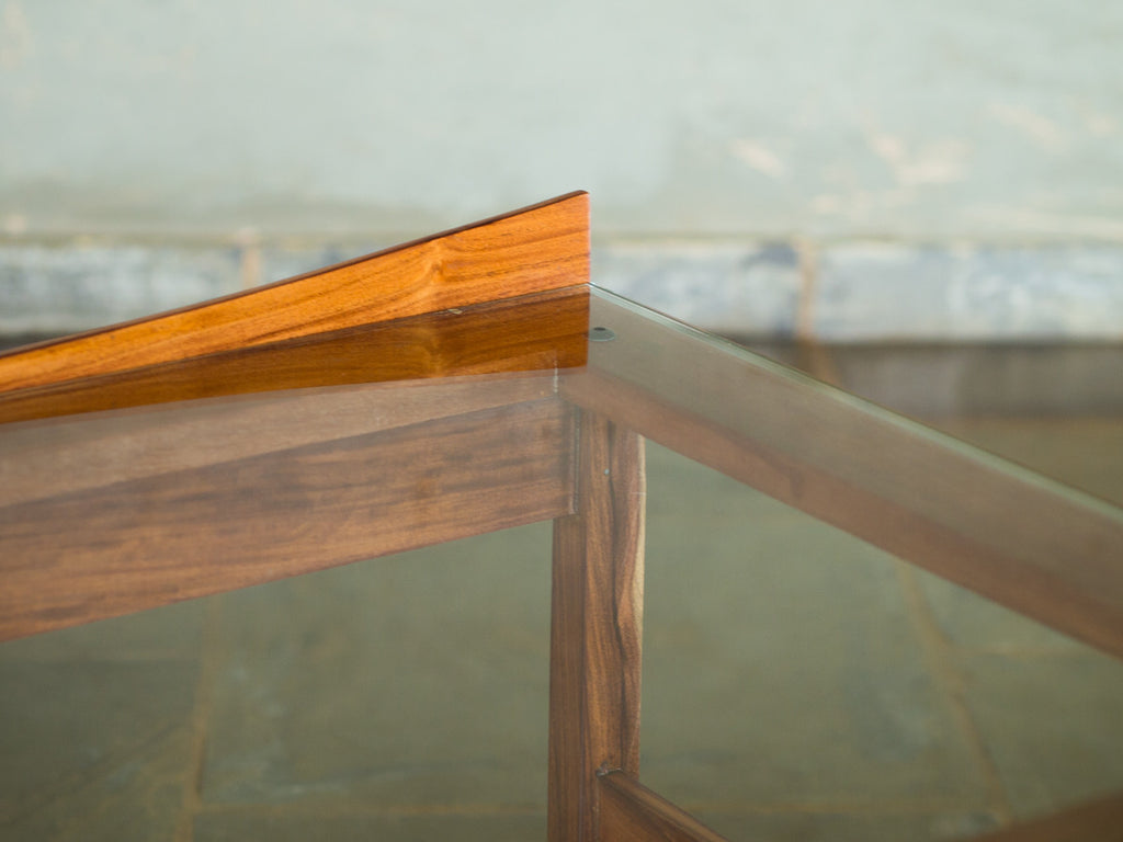 Mesa de Centro em Caviúna