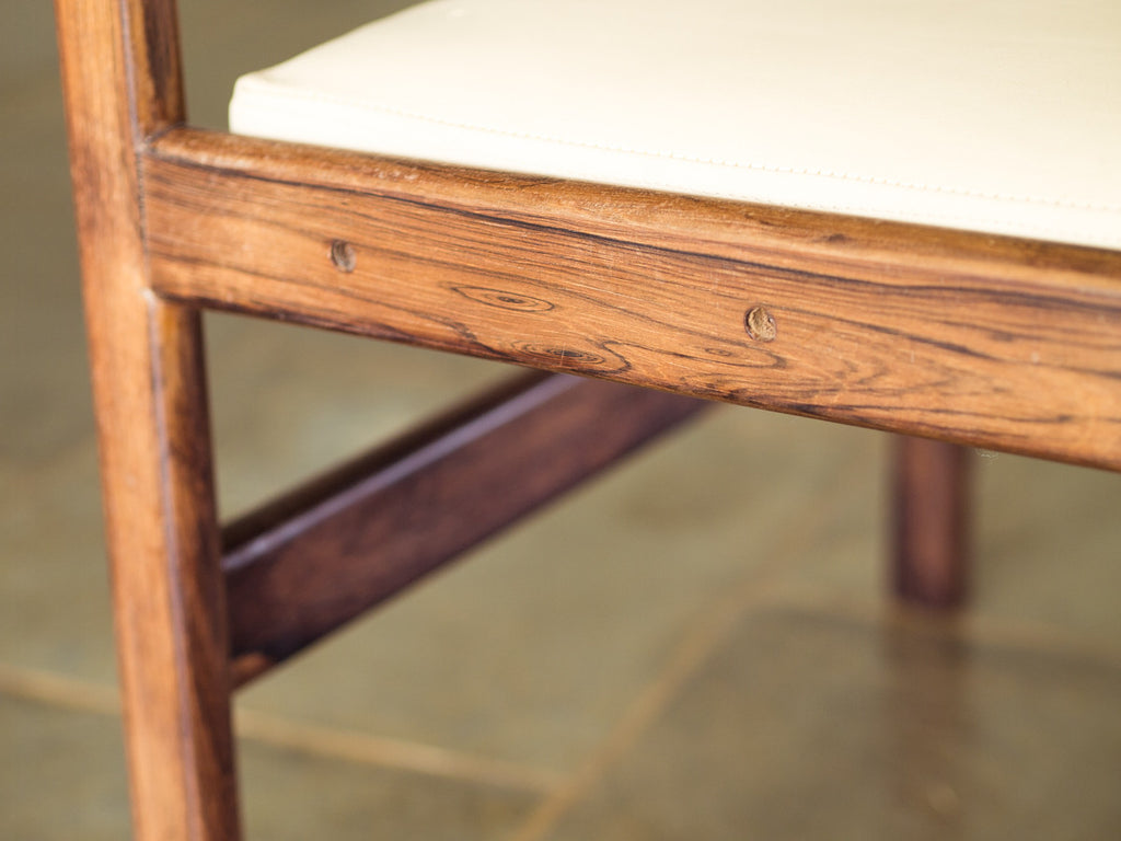 Sergio Rodrigues | Cadeiras Tião