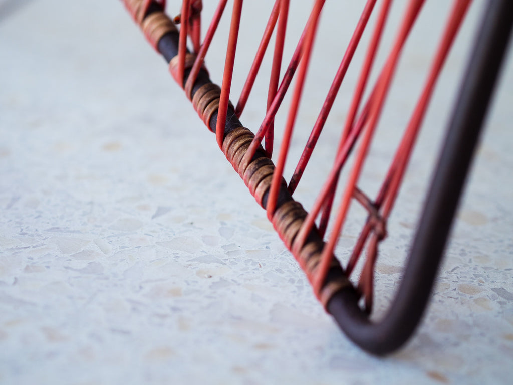 Mesinha com Revisteiro