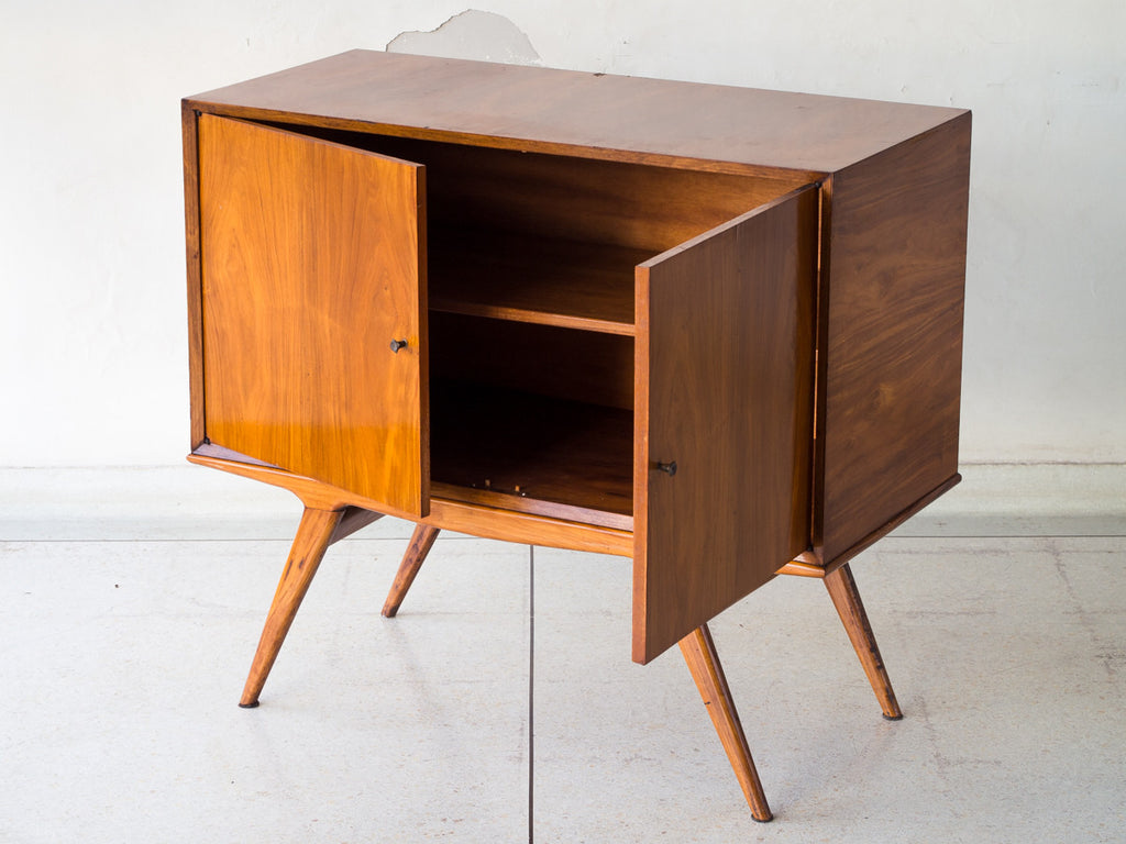 Buffet Pé Palito em Caviúna