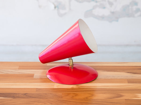 Arandela Cone Vermelha