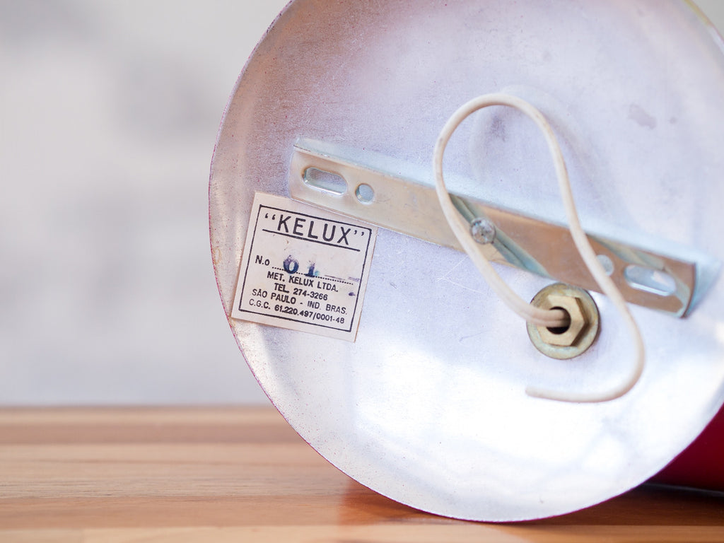 Arandela Cone Vermelha