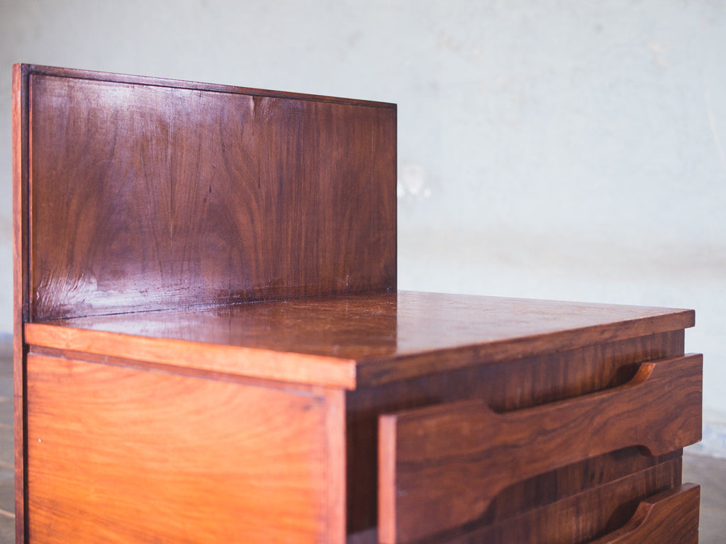 Criado Mudo com Cabeceira