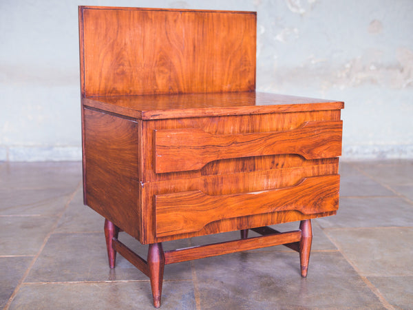 Criado Mudo com Cabeceira