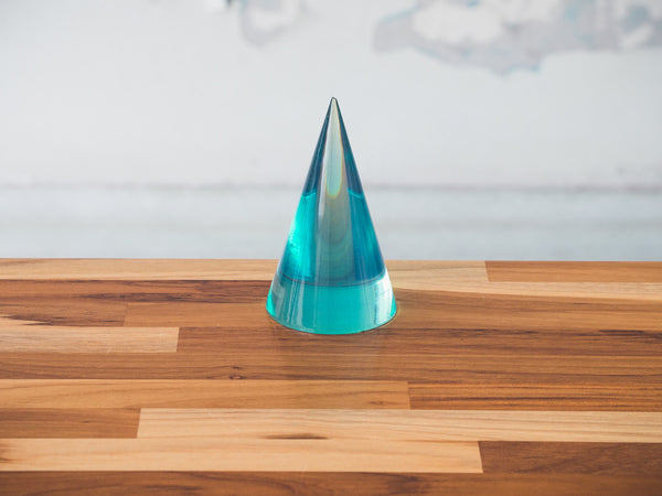 Cone em Resina Azul