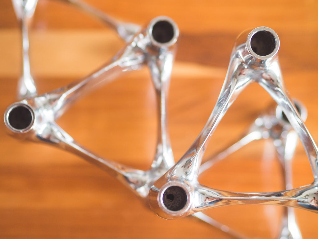 Castiçais Ceasar Stoffi