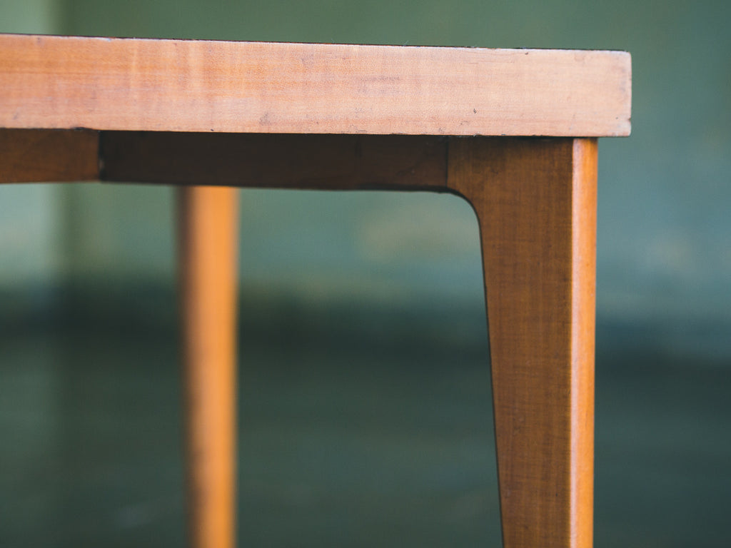 Lina Bo Bardi | Mesa Centro