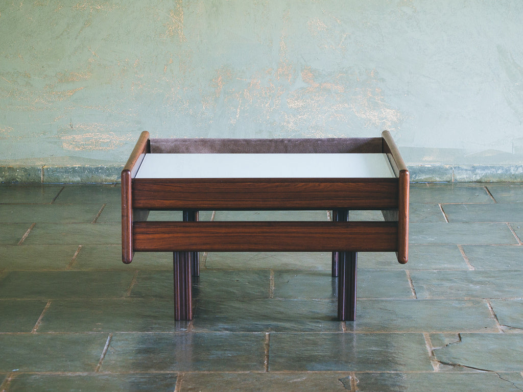 Mesa Centro Jacarandá + Revisteiro