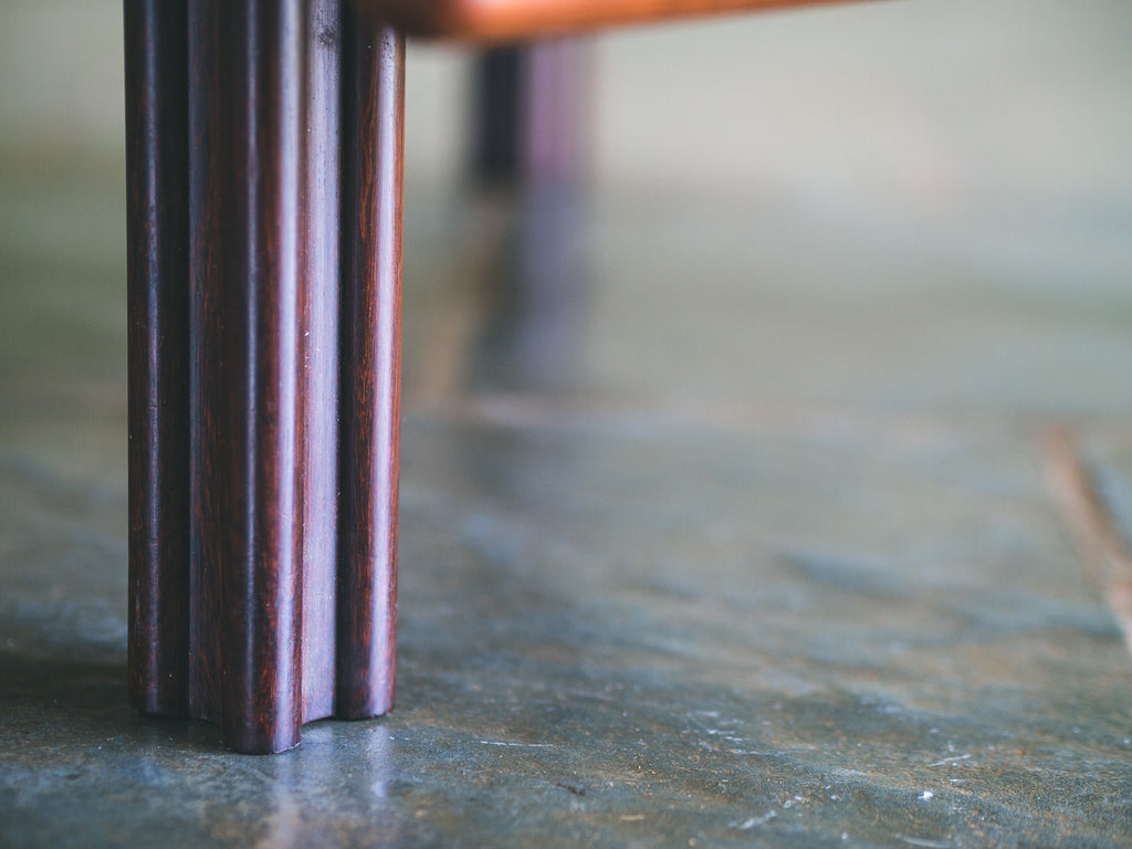 Mesa Centro Jacarandá + Revisteiro