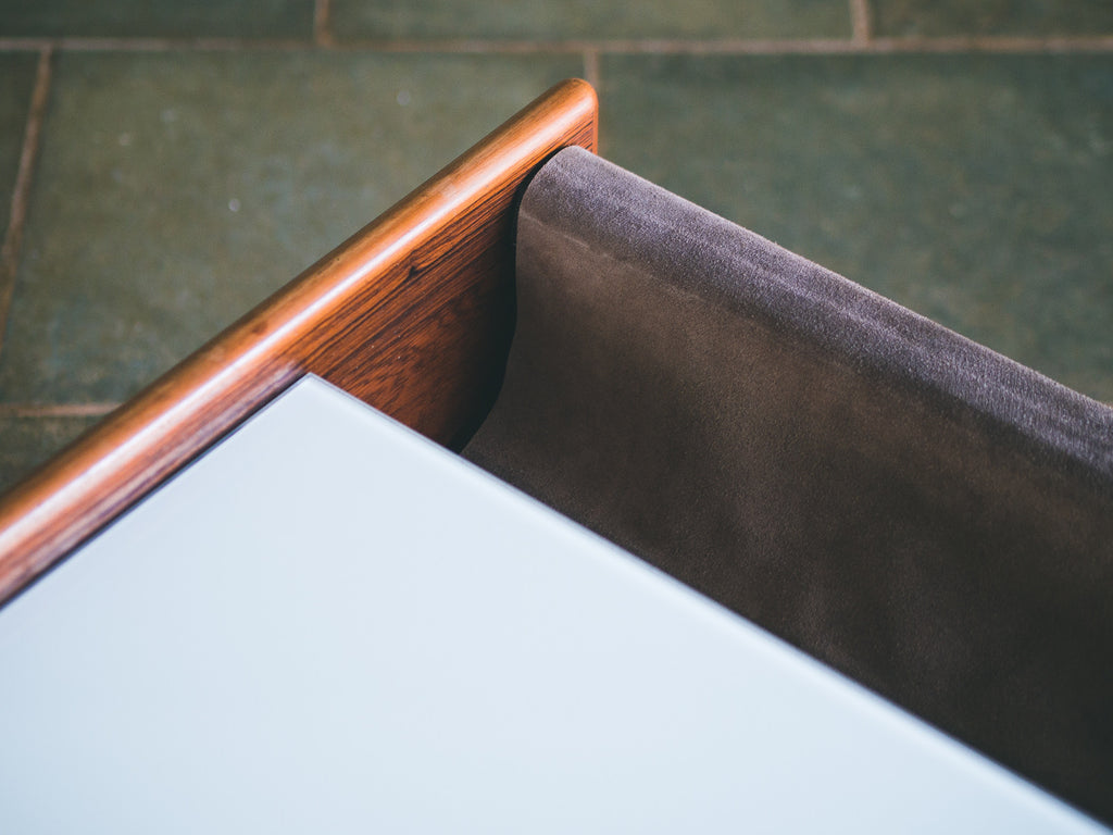 Mesa Centro Jacarandá + Revisteiro