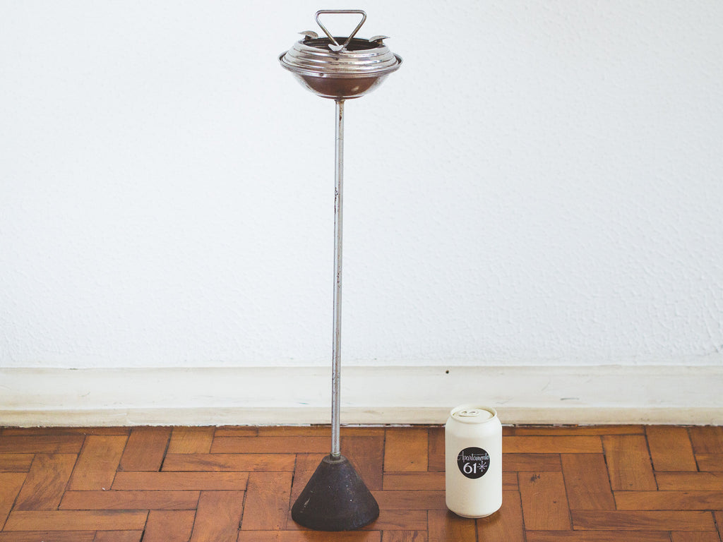 Cinzeiro Pedestal Prateado